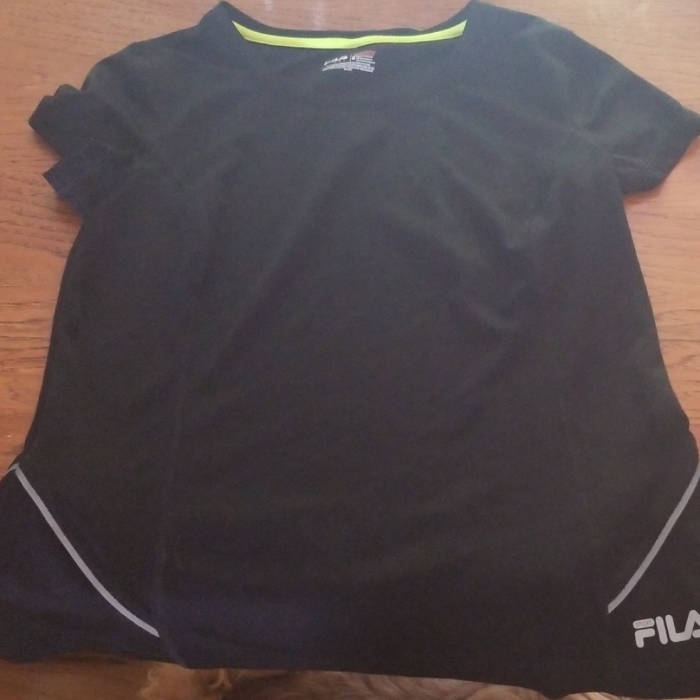 Boys Medium  Fila dry fit shirt